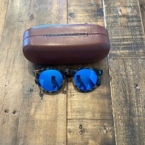 Illesteva Leonard tortoise with blue mirror lenses